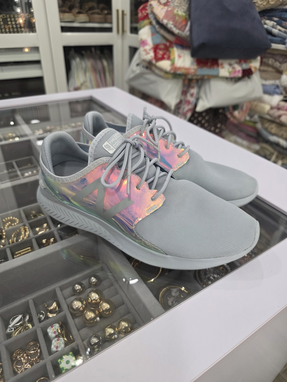New Balance Iridescent Fuel Core Sneakers size 9
